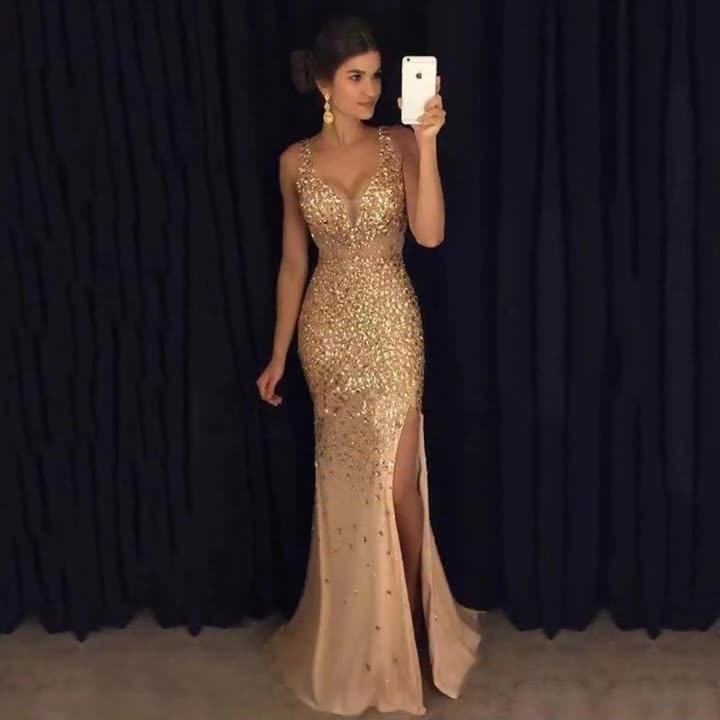 Olivia | Damska brokatowa sukienka wieczorowa maxi z dekoltem V i rozcięciem na nodze foto 5