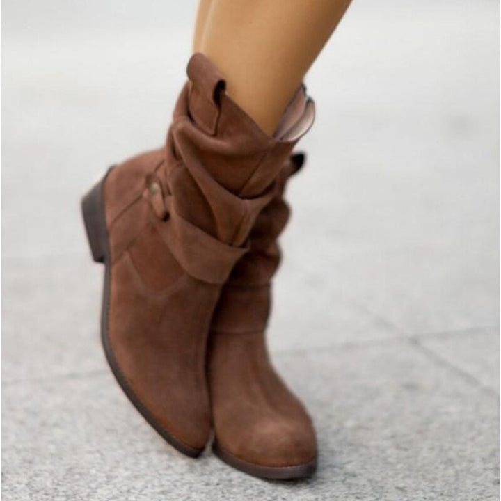 Comfortable Women's Brown Boots for Autumn in Dark Brown