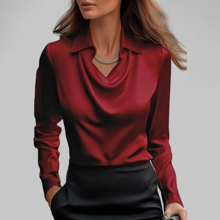 Damska elegancka bluzka satynowa ze zwiewnym krojem w kolorze Czerwony