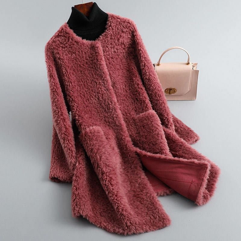 Elegant Women's Winter Coat in Shearling in Crimson Red