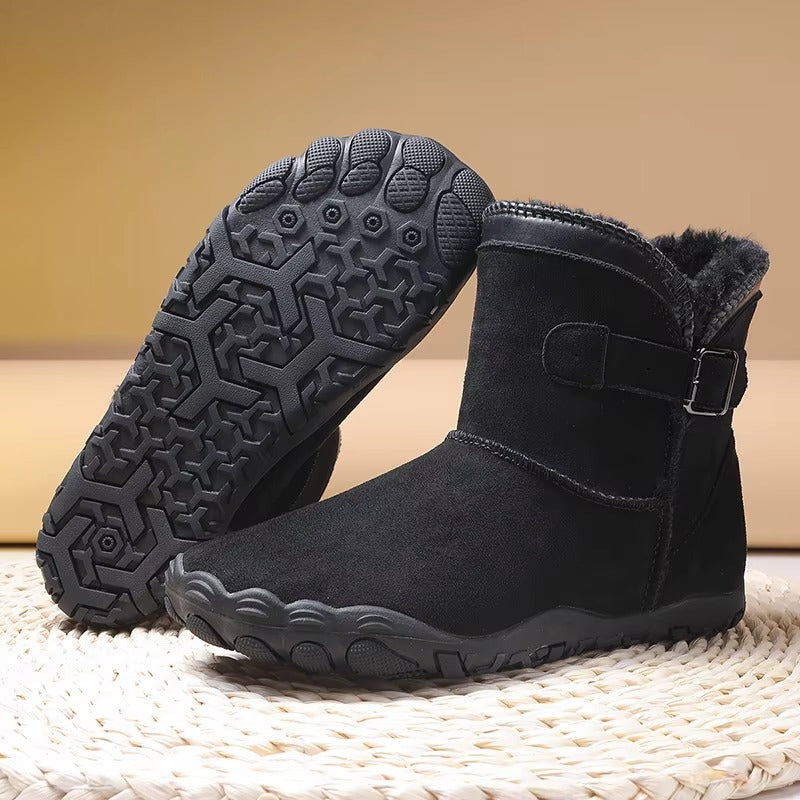 Fleece-Lined Women's Cowboy Boots for Winter in Midnight Black