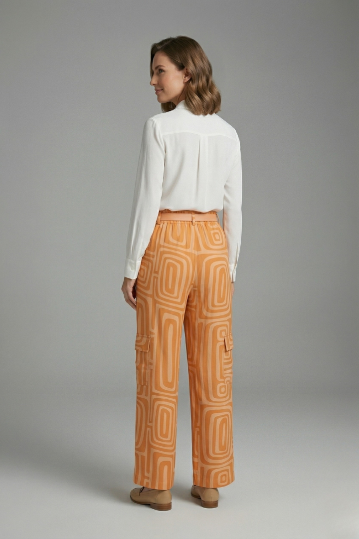 Geometric Women's Blouse and Trouser Set (4)