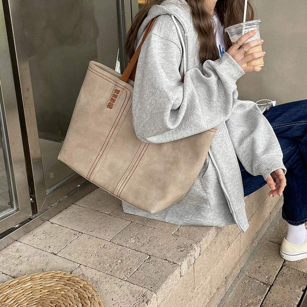 Bella | Damska pojemna torba shopper ze skóry ekologicznej na co dzień foto 2