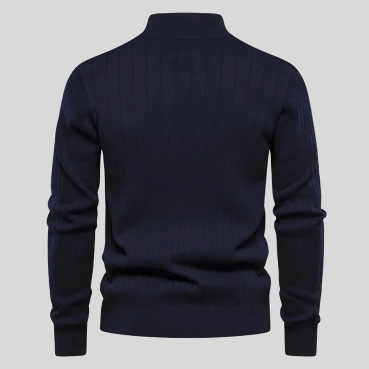 Men's Christmas Sweater with Structured Fit (6)