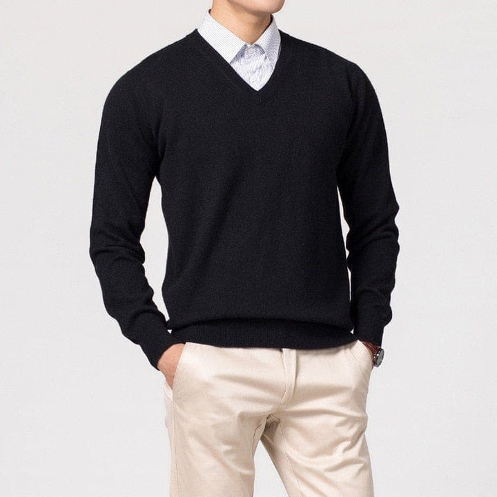Men's Jumper for Elegant Autumn Layering in Black