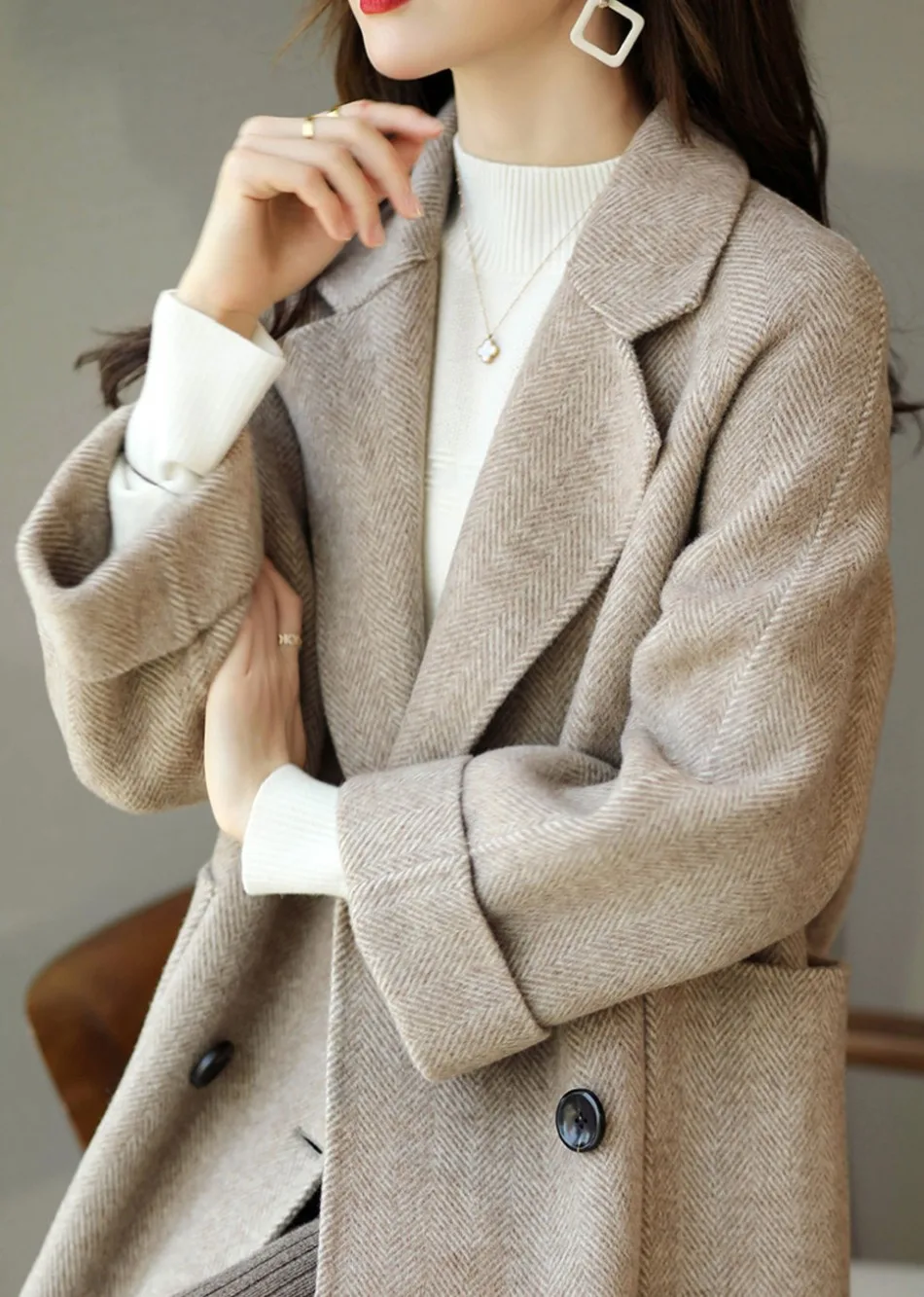 Oversized Belted Women's Coat for Autumn (5)