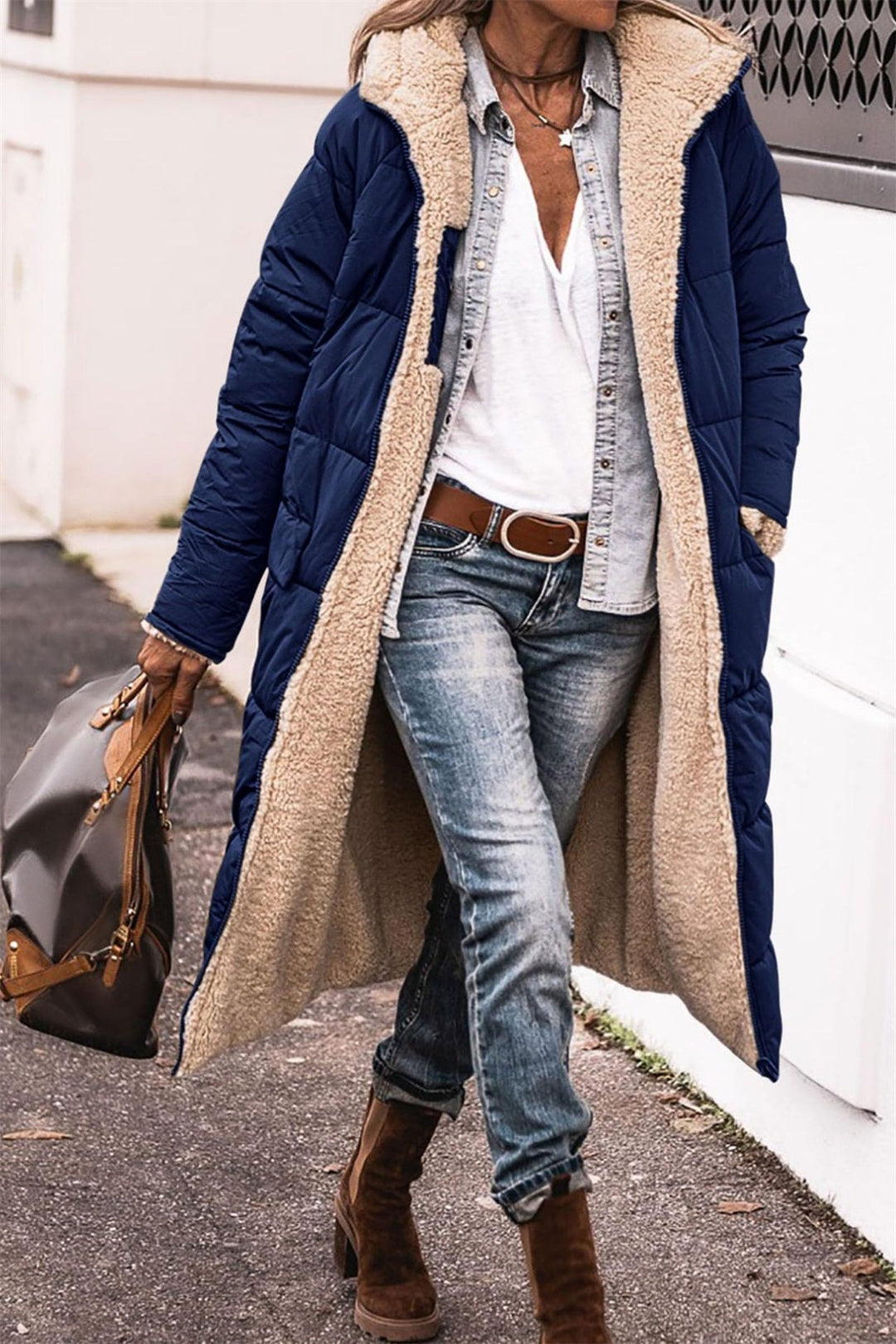 Sherpa-Lined Women's Puffer Jacket for Winter in Blue