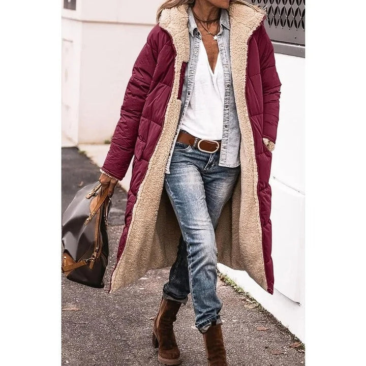 Sherpa-Lined Women's Puffer Jacket for Winter in Burgundy