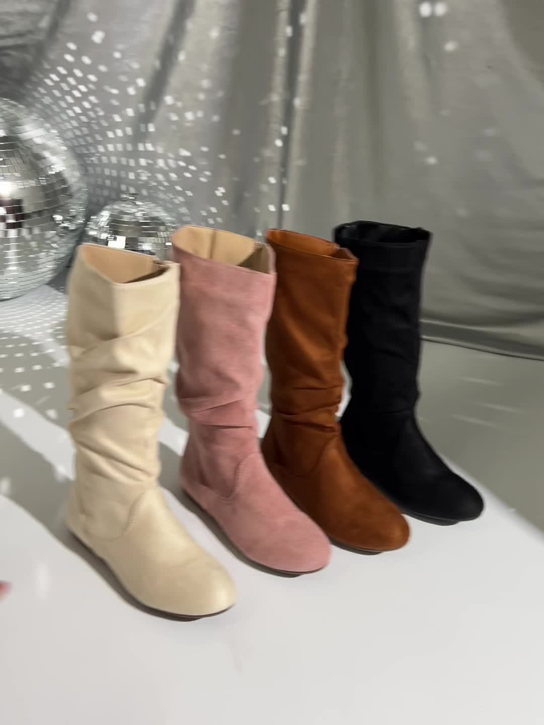 Slouched Black Cowboy Boots For Women (14)