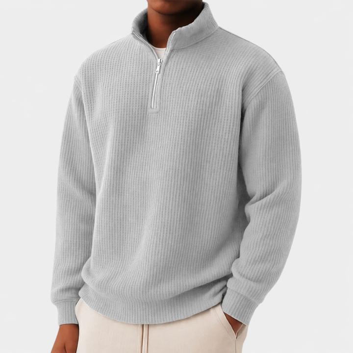 Streamlined Mens Jumper for Casual Comfort in Grey