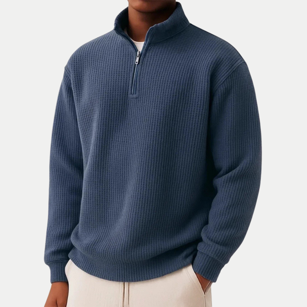 Streamlined Mens Jumper for Casual Comfort in Navy