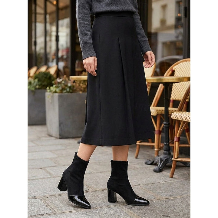 Stretch-Fit Women's Ankle Boots with Block Heel (4)