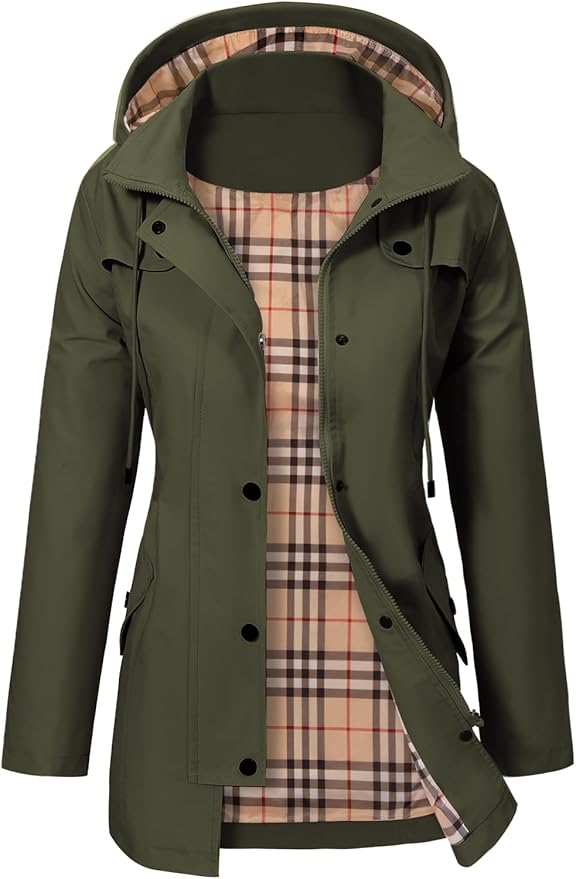 Water-Resistant Women's Jacket with Hood for Autumn in Green