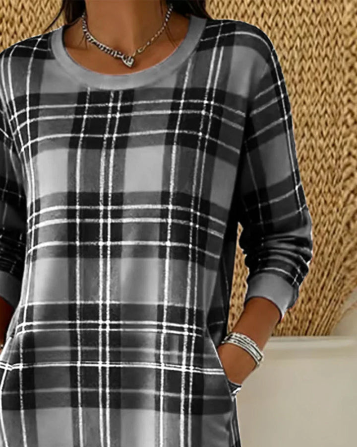 Women's Autumn Knitted Dress in Plaid (4)