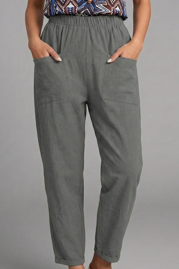 Women's Baggy Jeans Ankle Trousers with Pockets in Grey 2