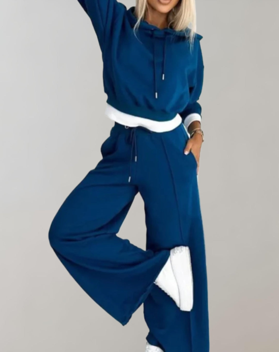 Women's Baggy Tracksuit Pants with Drawstring Hoodie in Blue