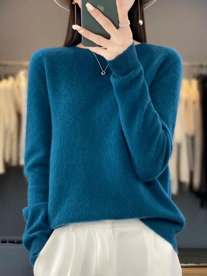 Women's Black Elegant Knit Jumper in Dark Blue
