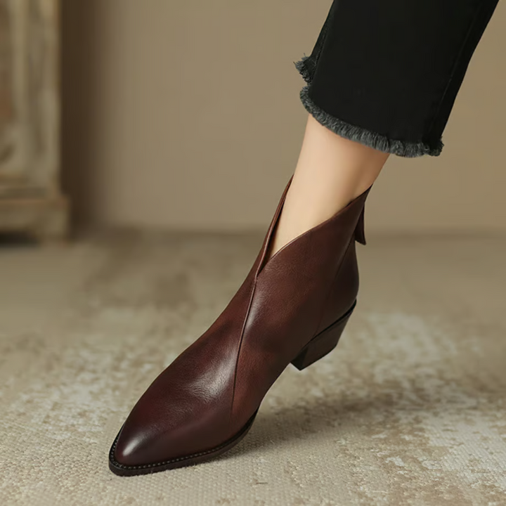 Women's Brown Boots with Low Heel (7)