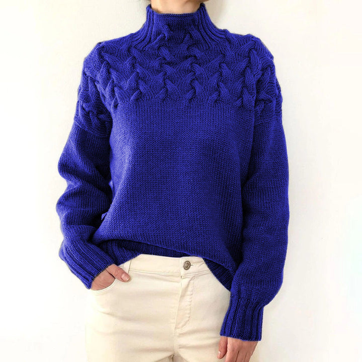 Women's Cashmere Sweater with Turtleneck for Layering in Blau