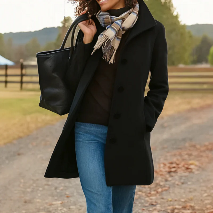 Women's Coat for Autumn with Easy Layering in Black