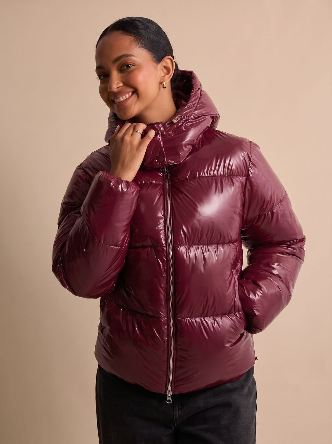 Women's Long Puffer Coat for Winter Commutes in Red
