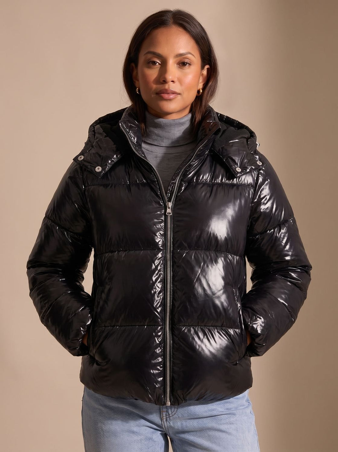 Women's Long Puffer Coat for Winter Layers (3)