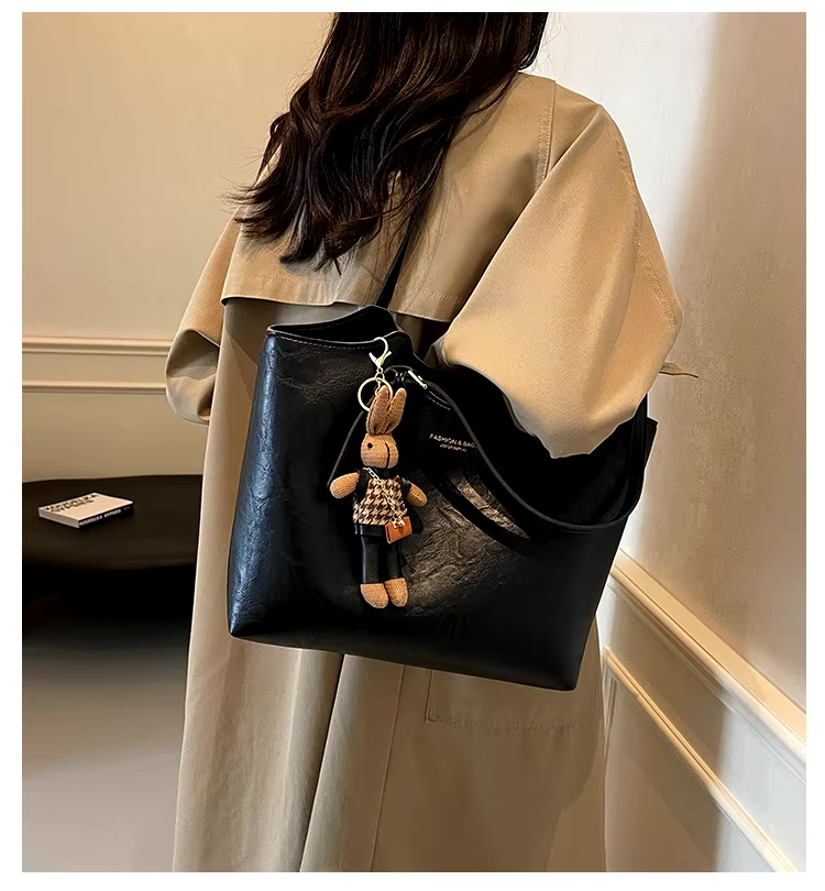 Women's Organized Tote Bag for Everyday Carry (10)