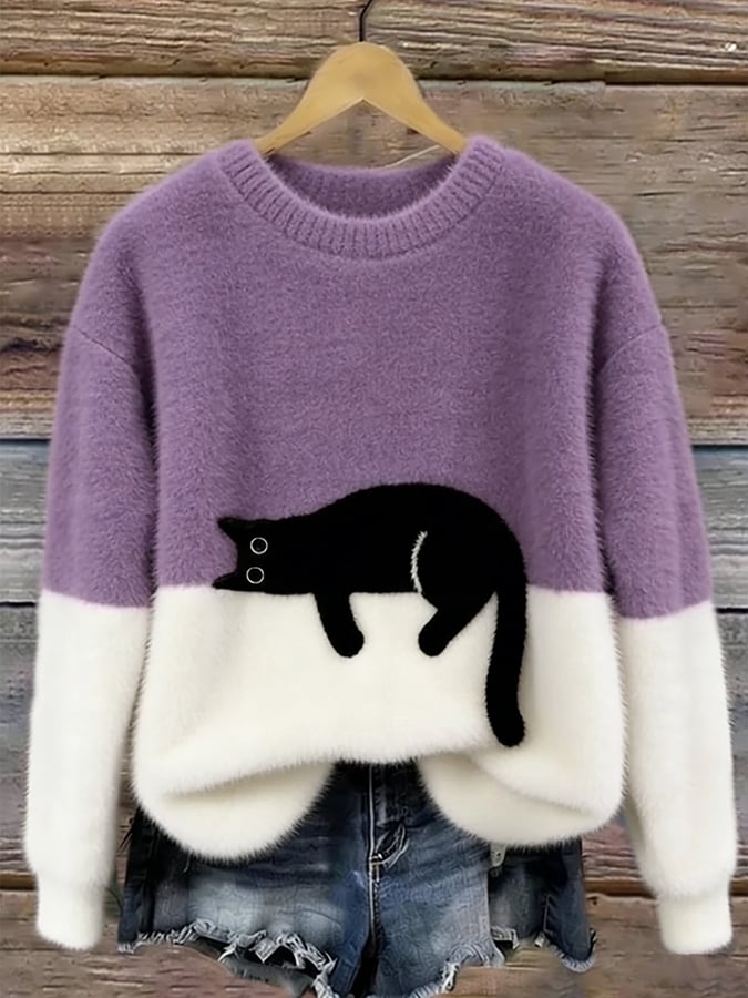 Women's Relaxed Cat Print Pullover Sweater in Purple
