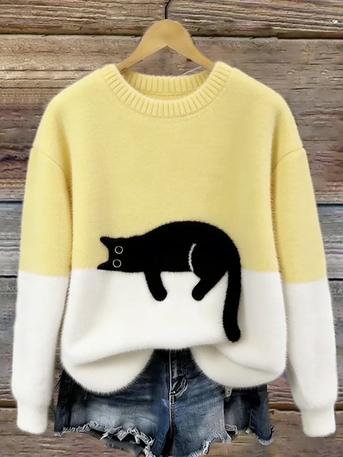 Women's Relaxed Cat Print Pullover Sweater in Yellow