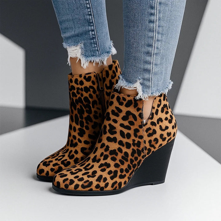 Women's Suede Wedge Ankle Boots (7)