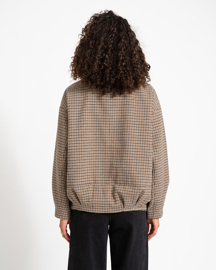 Women's Trench Coat in Checked Pattern in Beige 6
